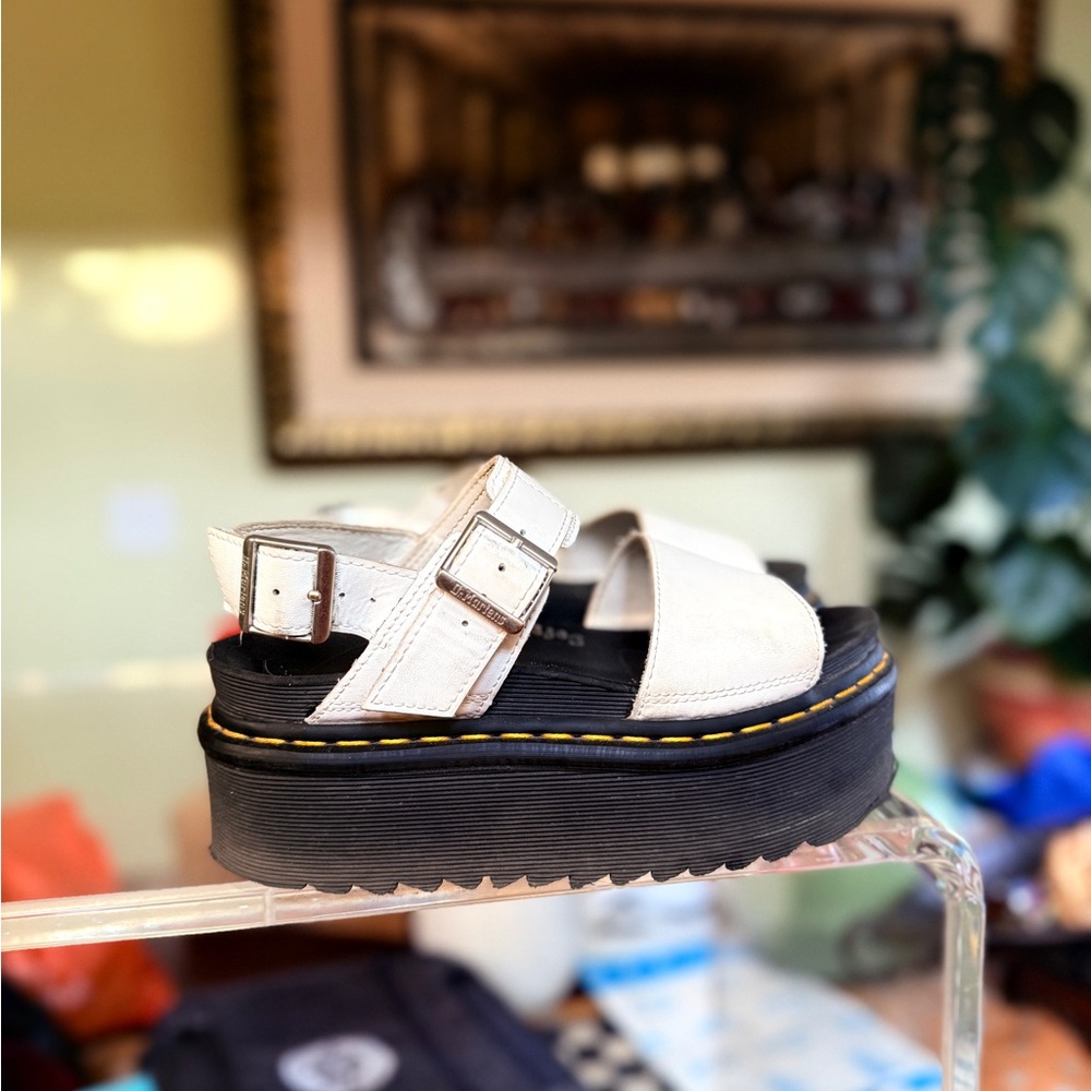 Dr. Martens Women's Blaire Quad Fisherman Sandal-well-loved. Size 7.
